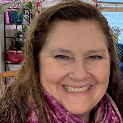 Jeanette Lomori smiling for the camera